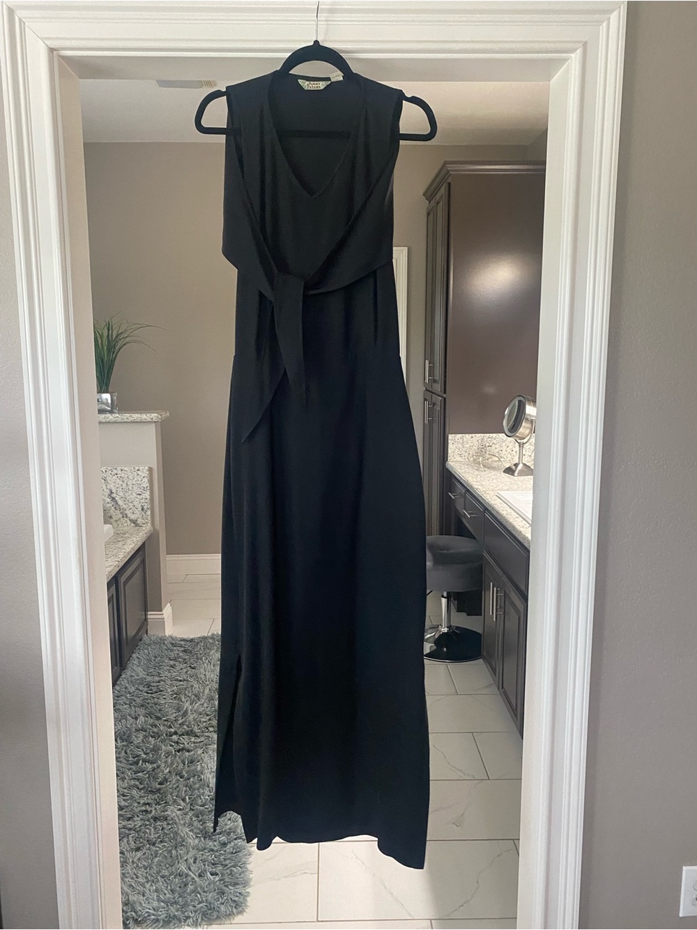 Tommy Bahama Black Sleeveless V-Neck Maxi with Front Tie Detail